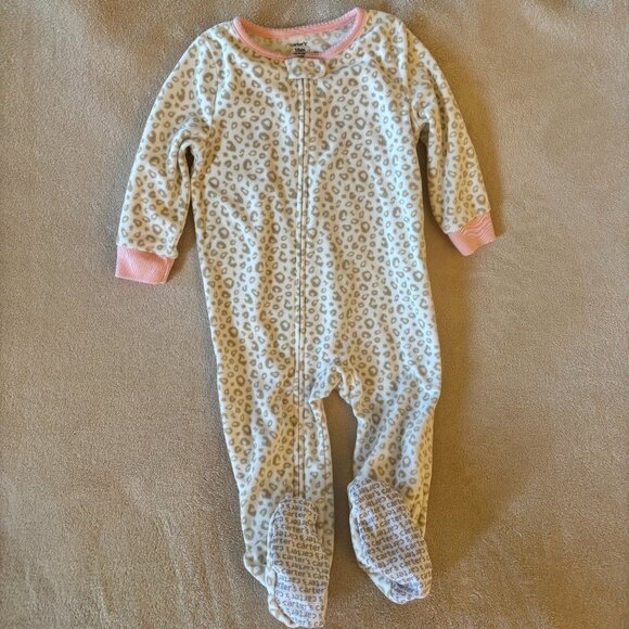 CARTER'S Baby Girl's FLEECE FOOTED ZIPPER SLEEPER Animal Pattern in color Tan - Picture 1 of 2